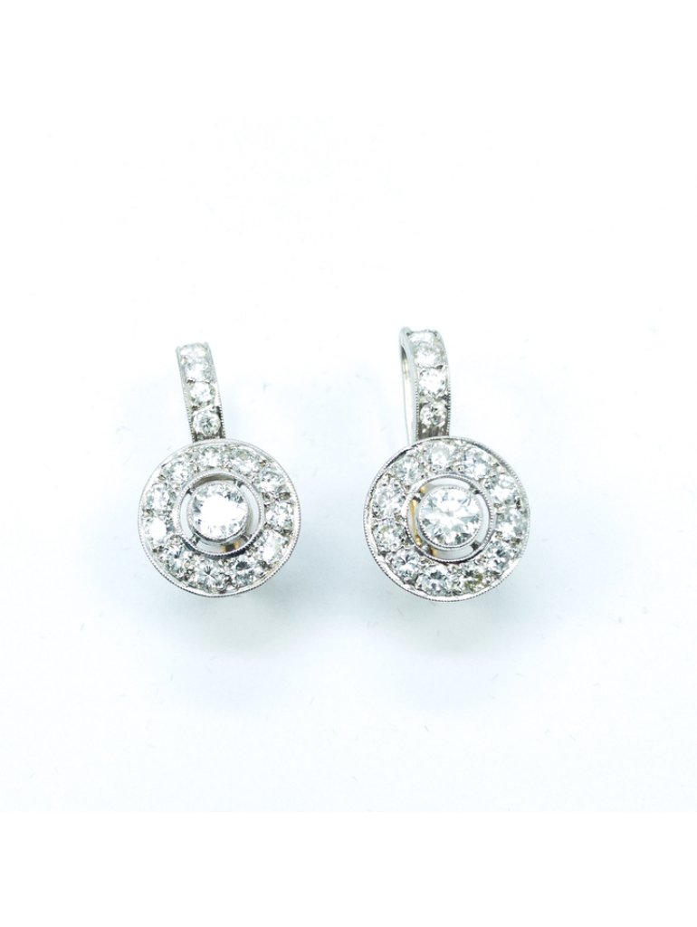 Exkluzivní náušnice osazené přírodními diamanty briliantového brusu 2,20 ct