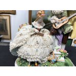 Volkstedt - Rudolstadt, Romantické dostaveníčko, velké porcelánové sousoší