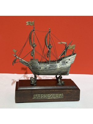 Stříbrný model, plachetnice