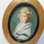 Miniatura, Malba na slonové kosti, Dáma s perlami ve vlasech