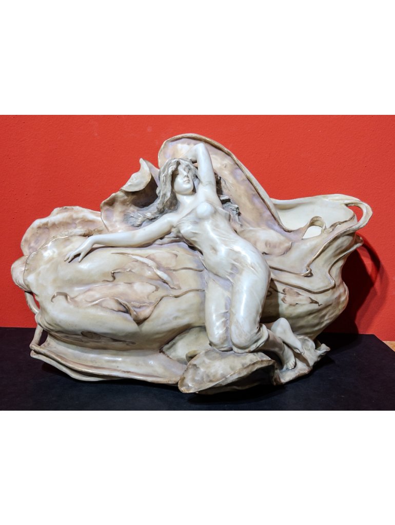 Amphora R.St.K., Eduard Stellmacher, "Water Lily Vase"