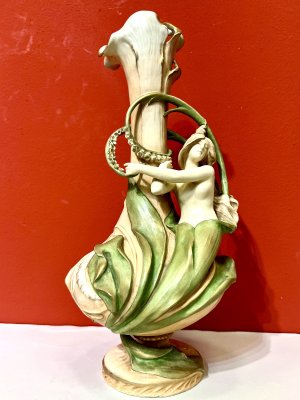 Amphora, Ed.Stellmacher, secesní váza, Konvalinka