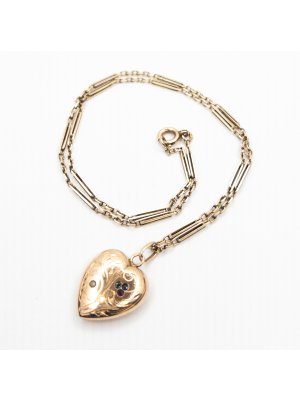 Starožitný zlatý náhrdelník se srdíčkem