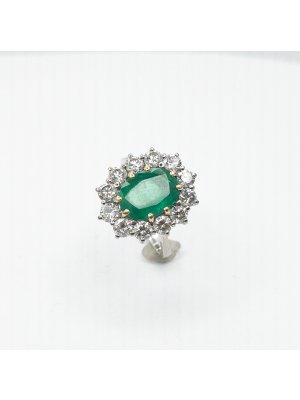 Briliantový prsten se zářivým smaragdem