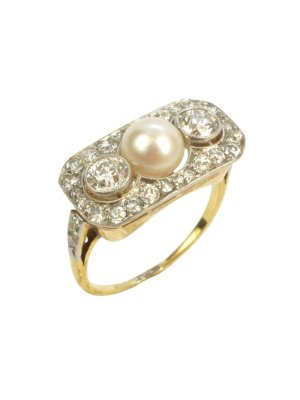 Briliantový prsten s jihomořskou perlou