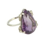 Briliantový prsten s velkým ametystem