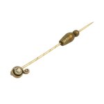 Zlatá jehlice do kravaty s briliantem 0,20 ct