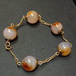 Zlatý Art Deco náramek s acháty