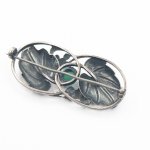 Theodor Fahrner, Secesní stříbrná brož s chryzoprasem