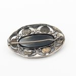 Theodor Fahrner, Secesní stříbrná brož