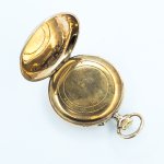 Zlaté kapesní hodinky, jeptišky