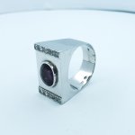 Zlatý pánský prsten s brilianty