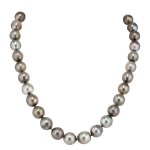 Náhrdelník a náramek z tahitských perel